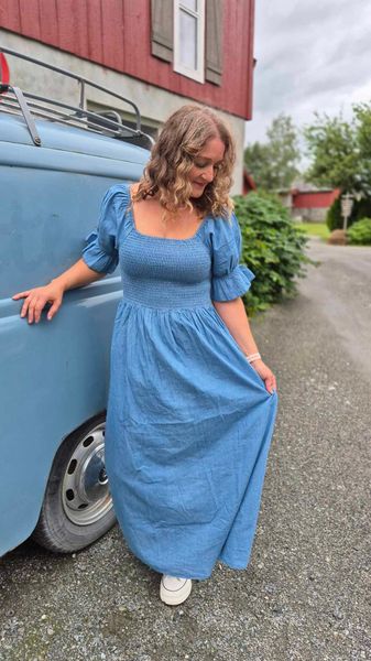 Hovedbilde SMOCK Lang Kjole Tencel