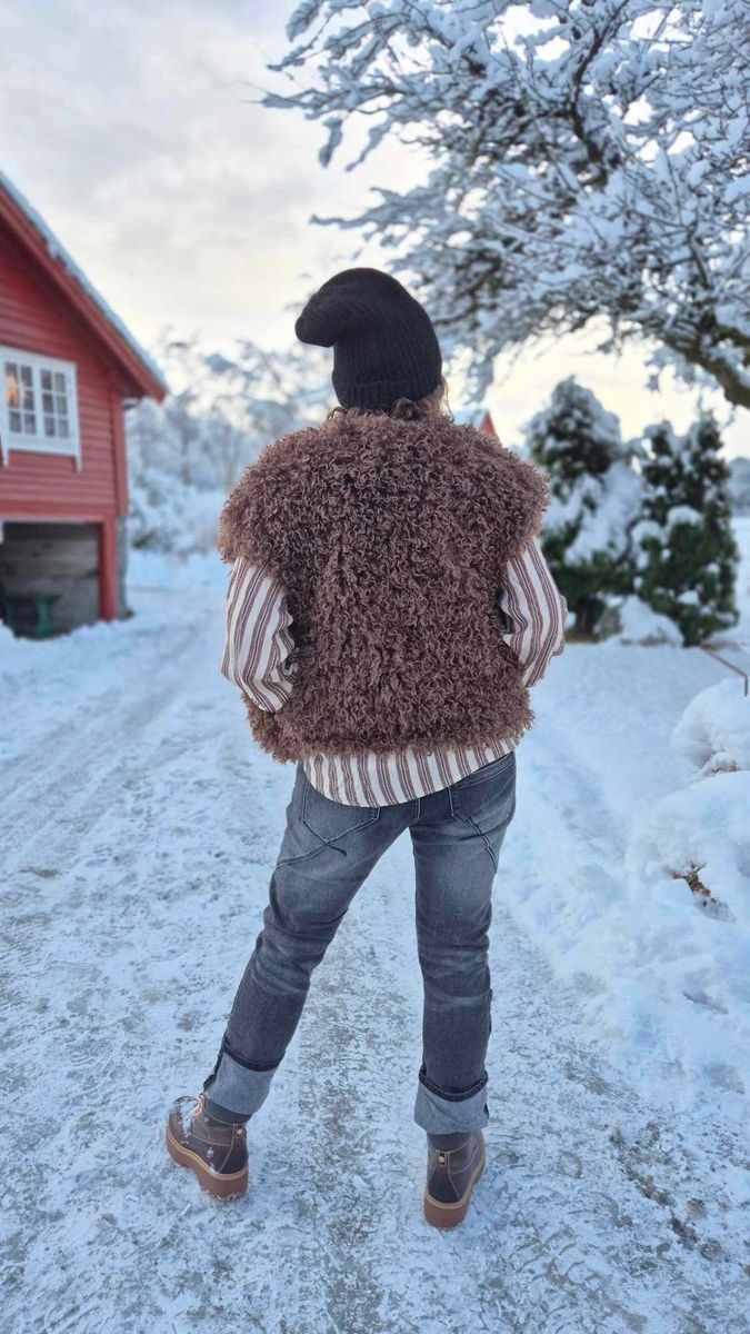  SAGA Fluffy Vest Marron