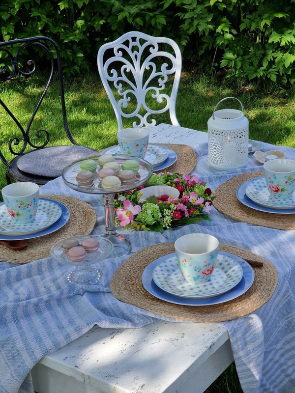 MIDDAGSTALLERKEN Laura Dusty Blue