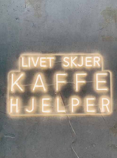 Hovedbilde SKILT Neon 