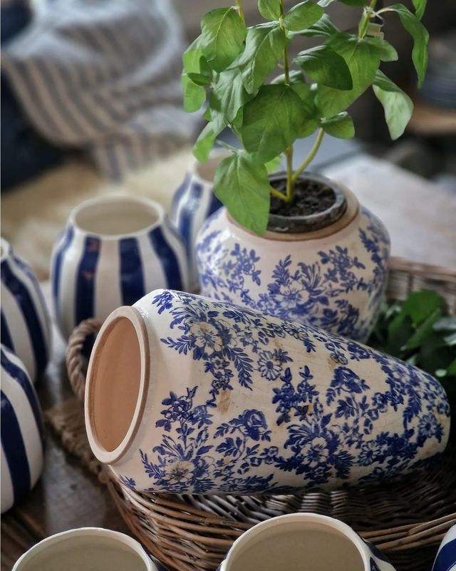 VASE Rubi