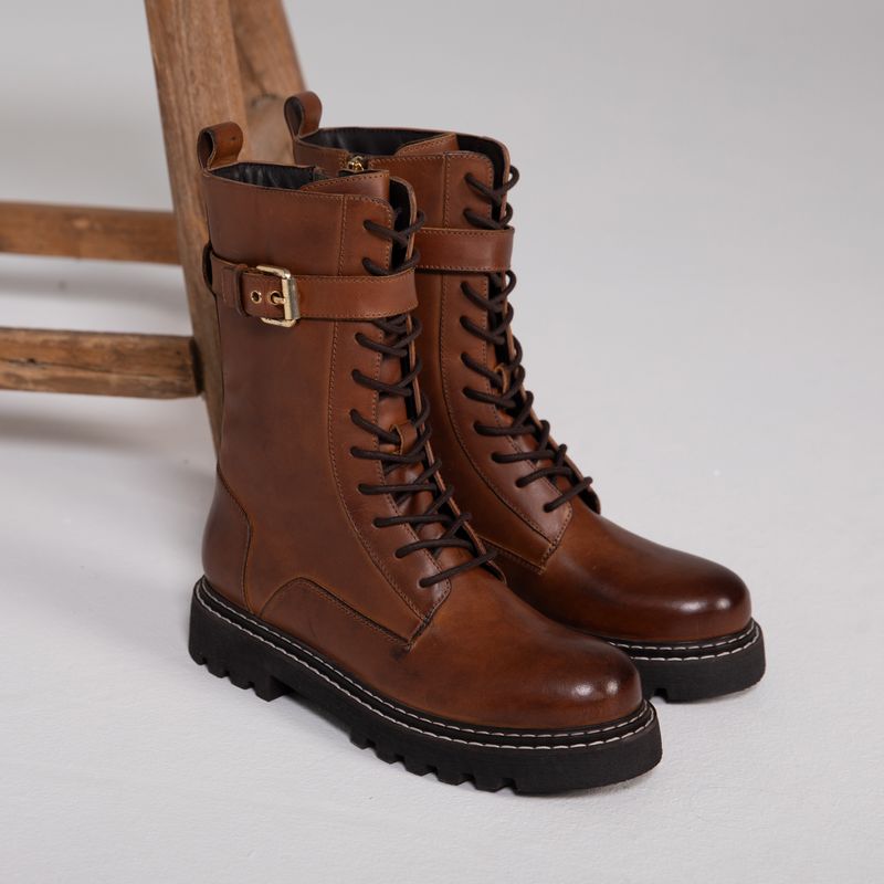 BOOTS The Moon Cognac