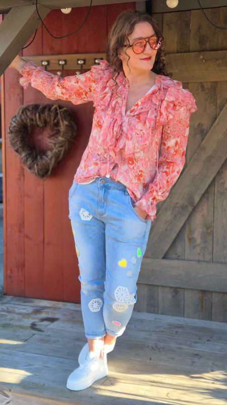 LOVE Jeans Denim Path 