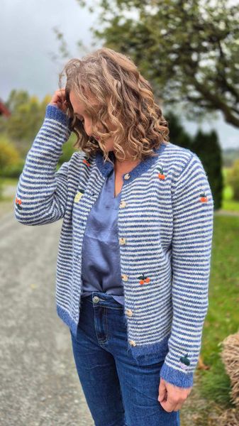 Hovedbilde FRIDA Strikket Cardigan Navy