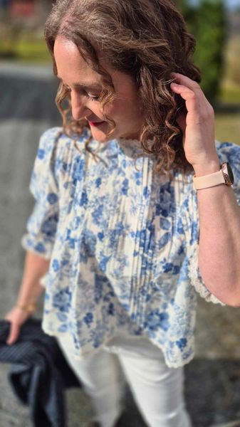 Hovedbilde ELA Bluse Blue/White